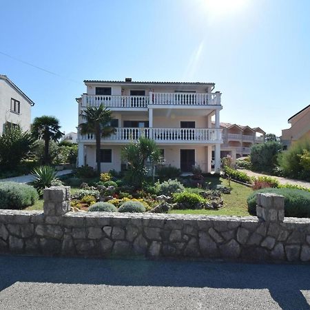 Apartments Marinela Njivice Eksteriør bilde